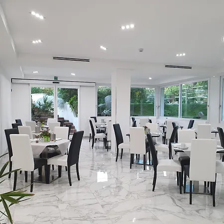 Chiara Hotel